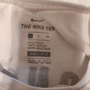 Luca doncic player tshirt, nike, mens small, white